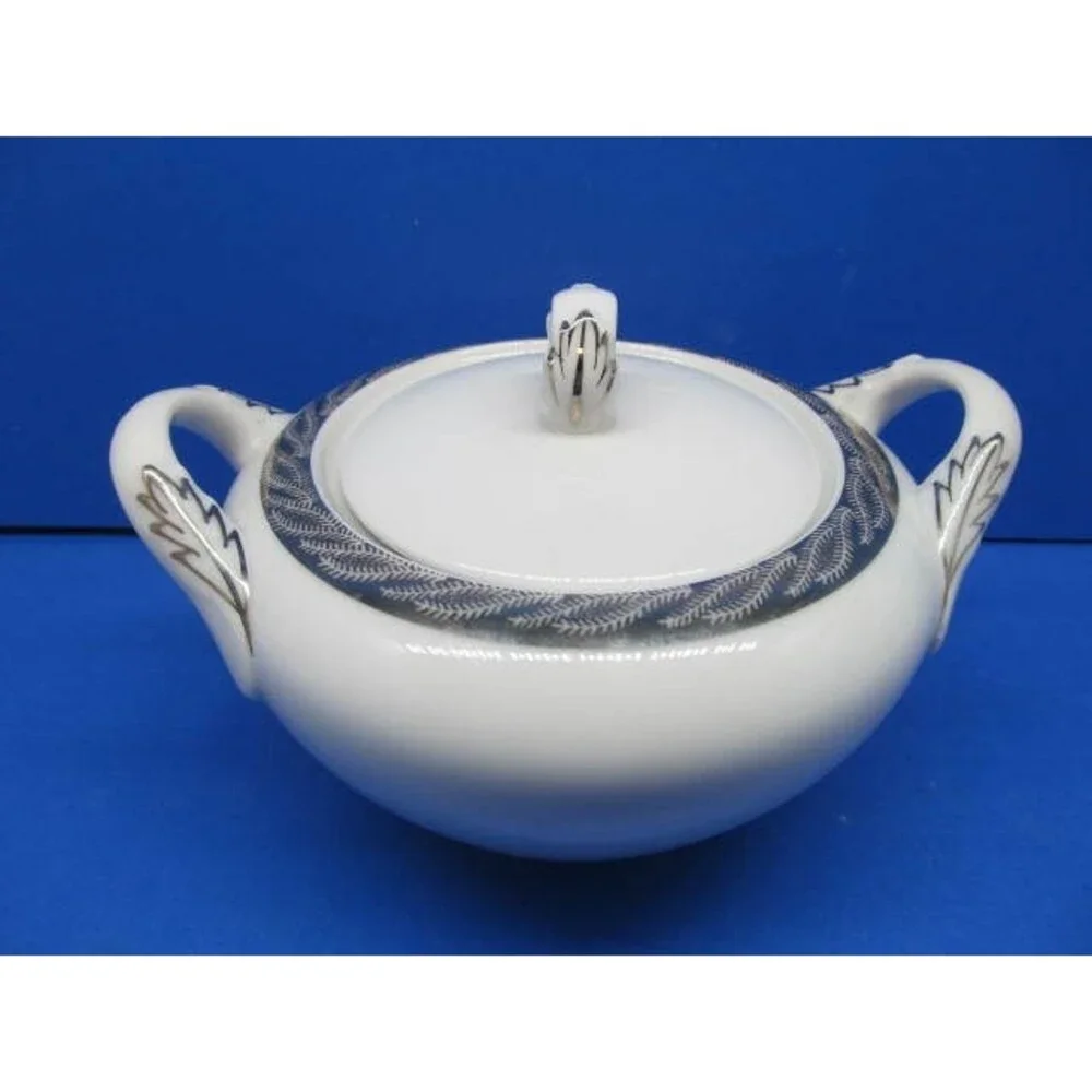 Fukagawa Japan Arita Silver Lichen Pattern 917 Covered Sugar Bowl & Gravy Boat